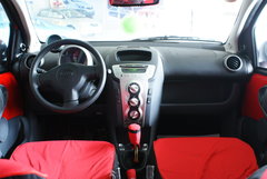 2009款 1.0L 手动 旗舰型