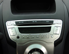 2009款 1.0L 手动 旗舰型