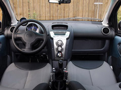 2009款 1.0L 手动 旗舰型
