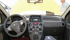 2009款 1.0L 手动 旗舰型