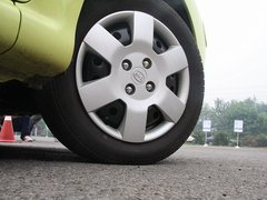 2009款 1.0L 手动 旗舰型