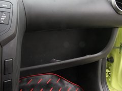2009款 1.0L 手动 旗舰型