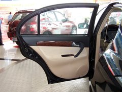 2007款 2.0L 自动 舒适型