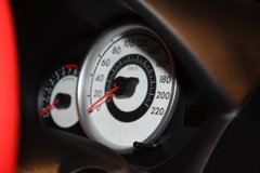 2008款 两厢 1.3 自动 时尚型