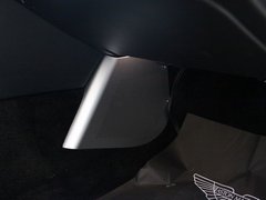 阿斯顿·马丁DBS 2009款 6.0 Touchtronic Coupe
