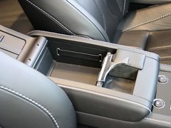 2009款 6.0 Touchtronic Coupe