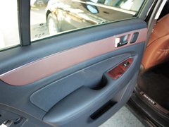 2008款 3.8L 自动 顶级型