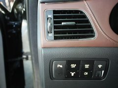 2008款 3.8L 自动 顶级型