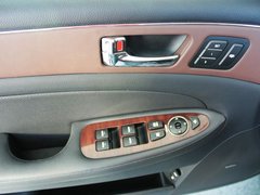 2008款 3.8L 自动 顶级型
