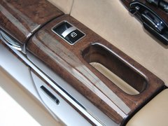 2009款 5.5T 自动 