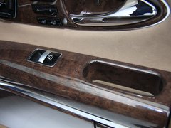 2009款 5.5T 自动 