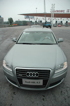 2009款 2.8FSI CVT 标准型