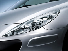 2008款 两厢 2.0L 自动 精致版