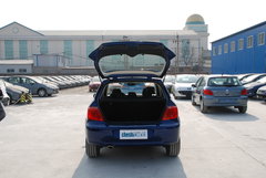 2008款 两厢 2.0L 自动 精致版
