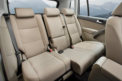 2010款 2.0TSI 自动 四驱旗舰版 5座