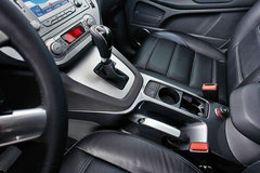 2010款 2.0TSI 自动 四驱旗舰版 5座