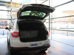 2010款 2.0TSI 自动 四驱旗舰版 5座