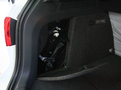 2010款 2.0TSI 自动 四驱旗舰版 5座