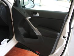 2010款 2.0TSI 自动 四驱旗舰版 5座