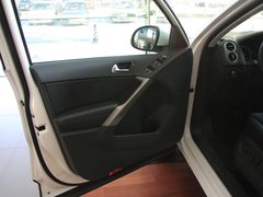 2010款 2.0TSI 自动 四驱旗舰版 5座