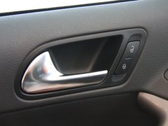 2010款 2.0TSI 自动 四驱旗舰版 5座