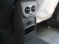 2010款 2.0TSI 自动 四驱旗舰版 5座