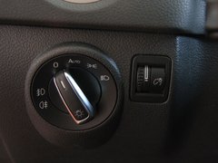 2010款 2.0TSI 自动 四驱旗舰版 5座