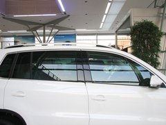 2010款 2.0TSI 自动 四驱旗舰版 5座
