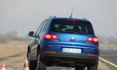 2010款 2.0TSI 自动 四驱旗舰版 5座