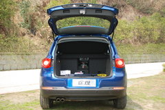 2010款 2.0TSI 自动 四驱旗舰版 5座