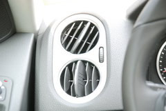 2010款 2.0TSI 自动 四驱旗舰版 5座