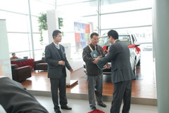 2010款 2.0TSI 自动 四驱旗舰版 5座