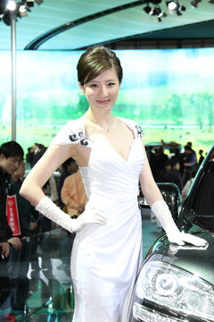 2010款 2.0TSI 自动 四驱旗舰版 5座