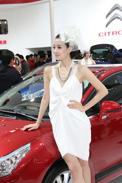 2010款 2.0TSI 自动 四驱旗舰版 5座