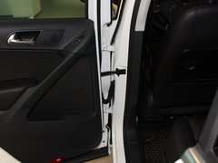 2010款 2.0TSI 自动 四驱旗舰版 5座
