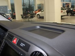 2010款 2.0TSI 自动 四驱旗舰版 5座