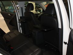 2010款 2.0TSI 自动 四驱旗舰版 5座