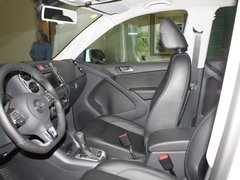 2010款 2.0TSI 自动 四驱旗舰版 5座