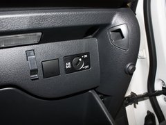 2010款 2.0TSI 自动 四驱旗舰版 5座