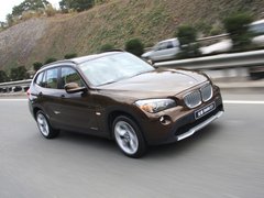 宝马 X1 xDrive 28i