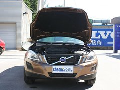 2010款 3.0T 自动 AWD舒适版 5座
