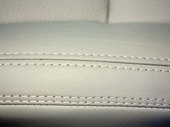 2010款 3.0T 自动 AWD舒适版 5座