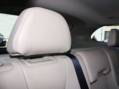2010款 3.0T 自动 AWD舒适版 5座