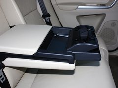 2010款 3.0T 自动 AWD舒适版 5座