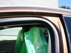 2010款 3.0T 自动 AWD舒适版 5座