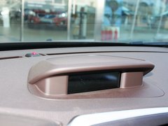2010款 3.0T 自动 AWD舒适版 5座