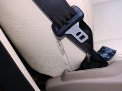 2010款 3.0T 自动 AWD舒适版 5座
