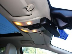 2010款 3.0T 自动 AWD舒适版 5座