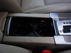 2010款 3.0T 自动 AWD舒适版 5座