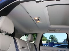 2010款 3.0T 自动 AWD舒适版 5座